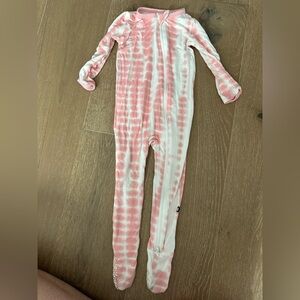 Kyte baby onesie